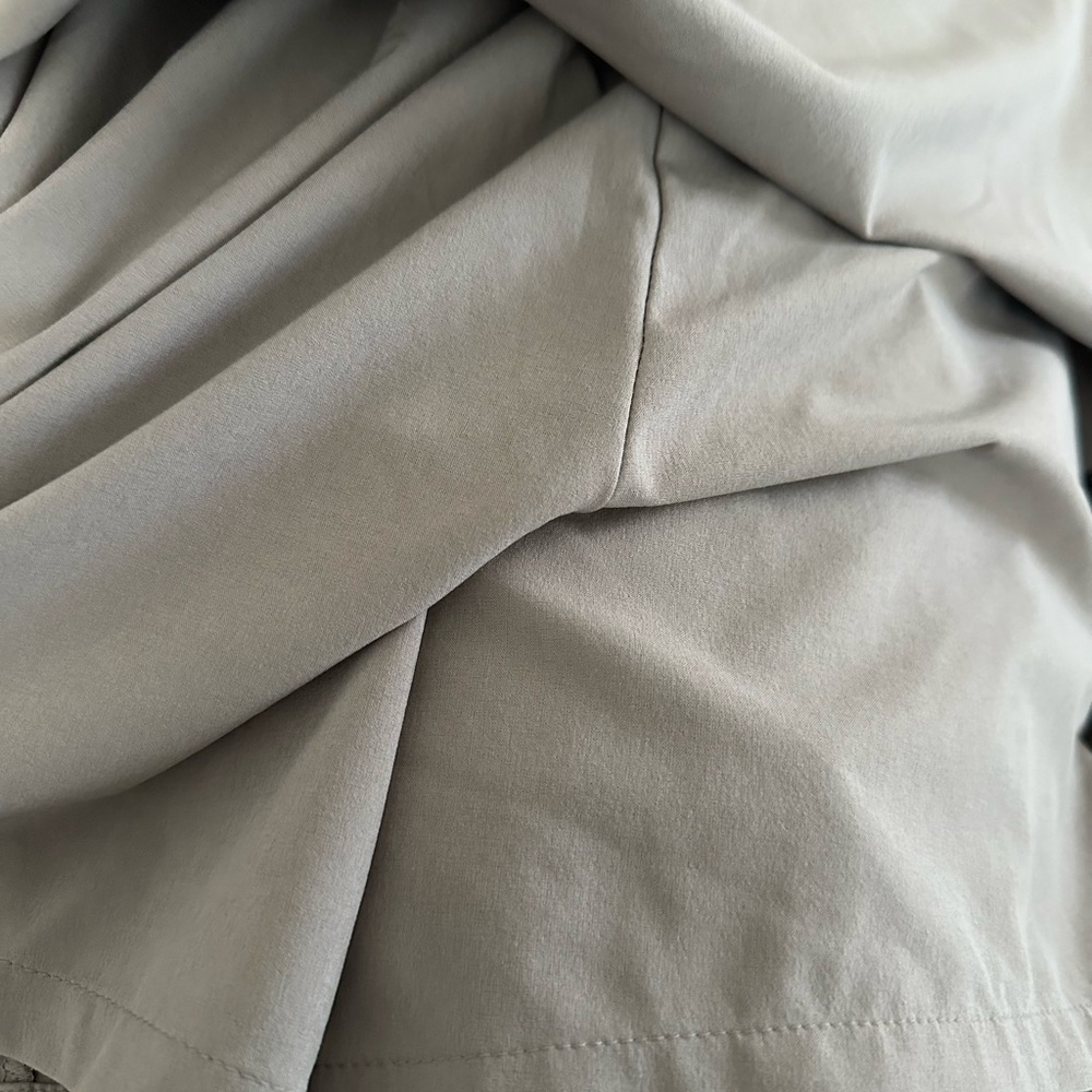 Athleta Gray Tennis Skort Size 10 - Picture 7 of 7